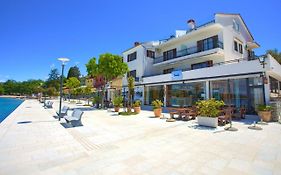 Apartments Dundo